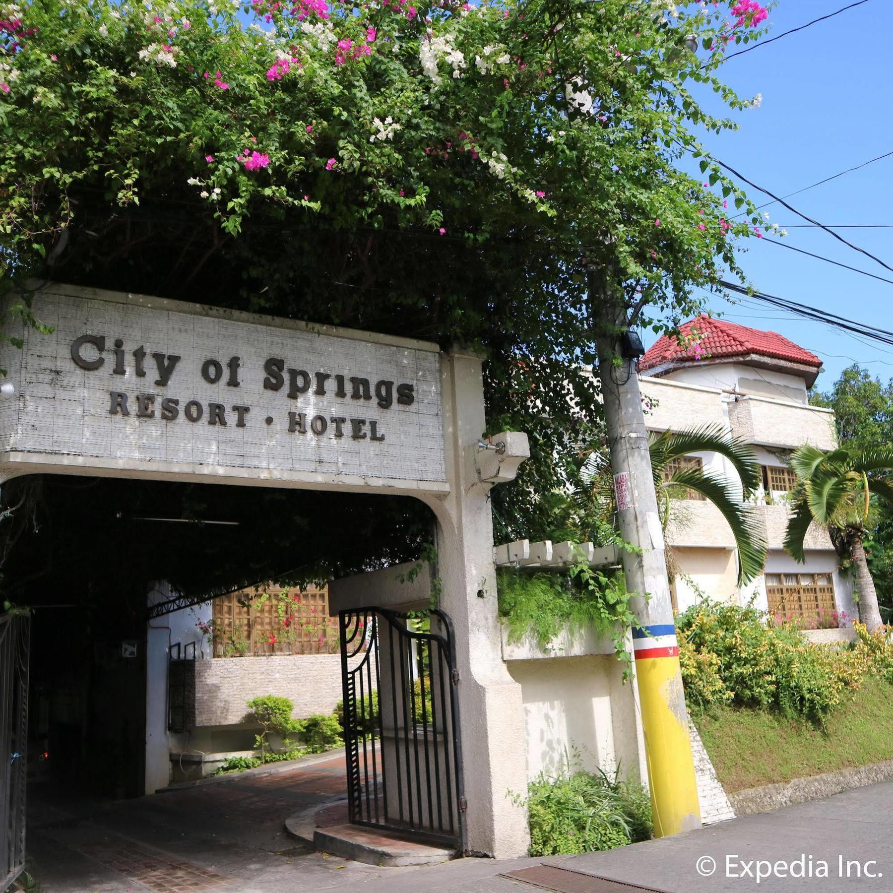 City Of Springs Hotel Los Banos  Buitenkant foto